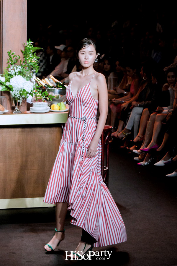 ELLE Fashion Week Fall/Winter 2018 ASV ‘2 Little Words 1 Big Concept’