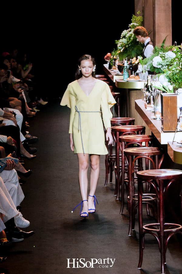 ELLE Fashion Week Fall/Winter 2018 ASV ‘2 Little Words 1 Big Concept’