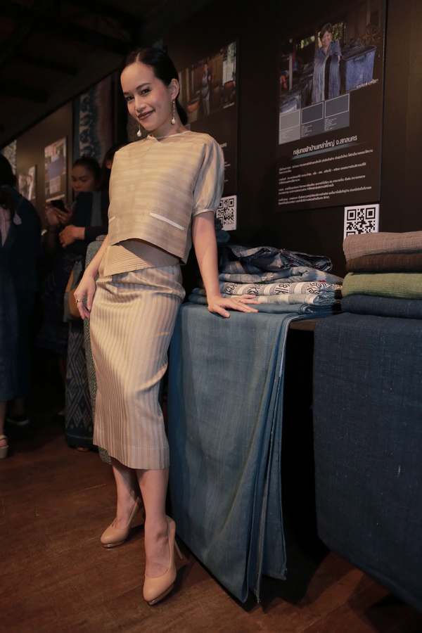 Color ID Labeling นิทรรศการผ้าไทยทอมือย้อมสีธรรมชาติอันแสนวิจิตรบรรจง ที่ถูกสร้างสรรค์ขึ้นในงานเปิดตัว ‘Color ID Labeling’