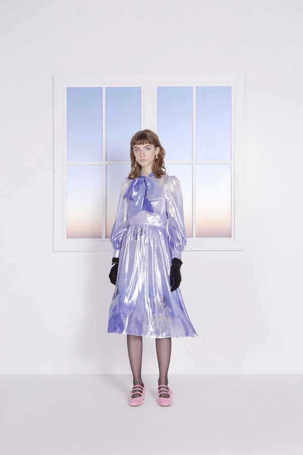 SRETSIS Fall/Winter 2018 ‘MAGIC HOUR’ สวยเก๋ตลอด 24 ชั่วโมงในแบบสาวสเรทซิส