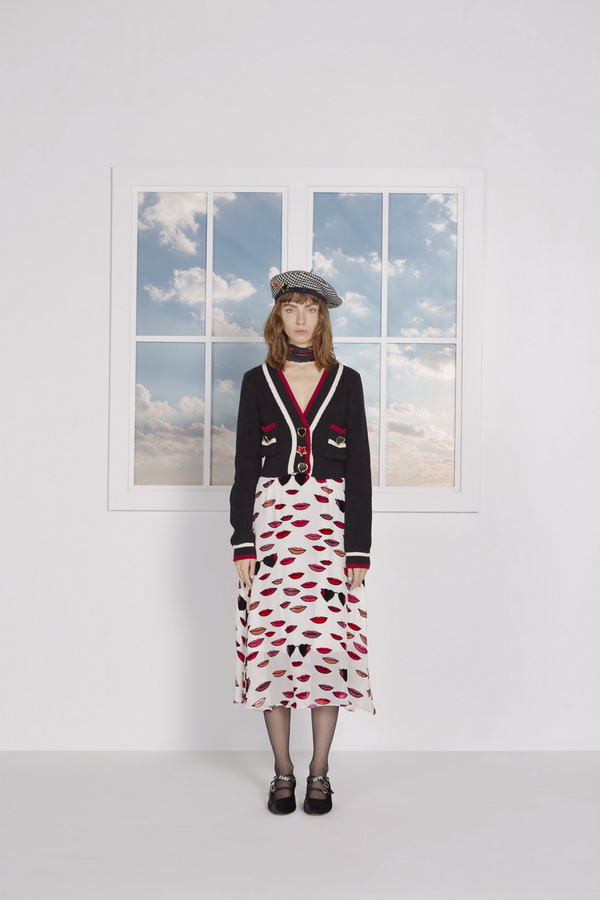 SRETSIS Fall/Winter 2018 ‘MAGIC HOUR’ สวยเก๋ตลอด 24 ชั่วโมงในแบบสาวสเรทซิส