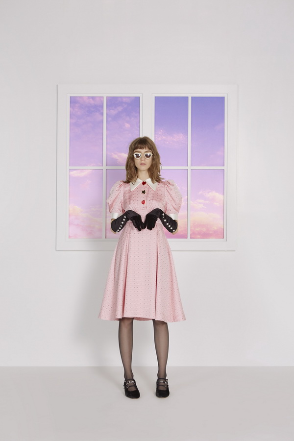 SRETSIS Fall/Winter 2018 ‘MAGIC HOUR’ สวยเก๋ตลอด 24 ชั่วโมงในแบบสาวสเรทซิส