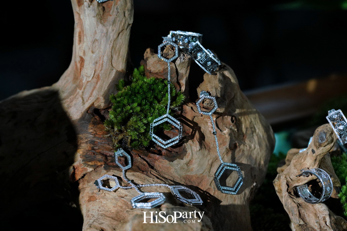 PHYA: The Geometry Collection