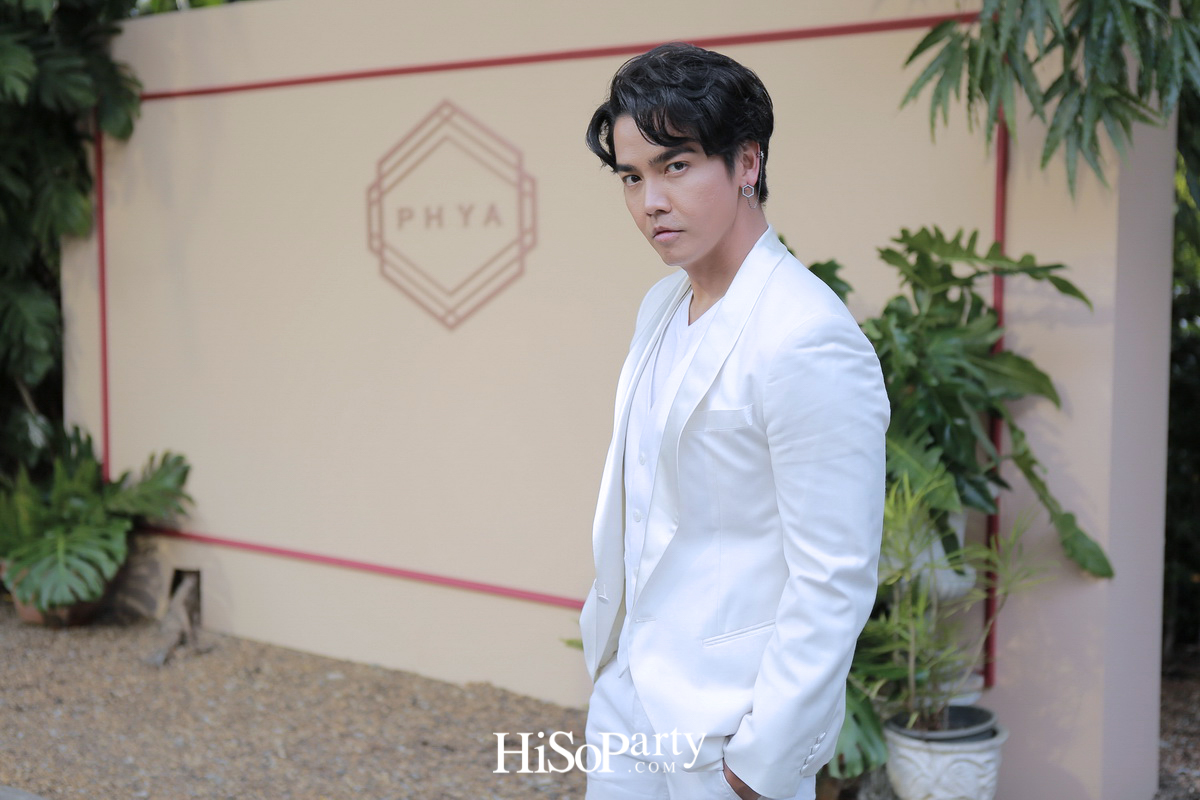 PHYA: The Geometry Collection