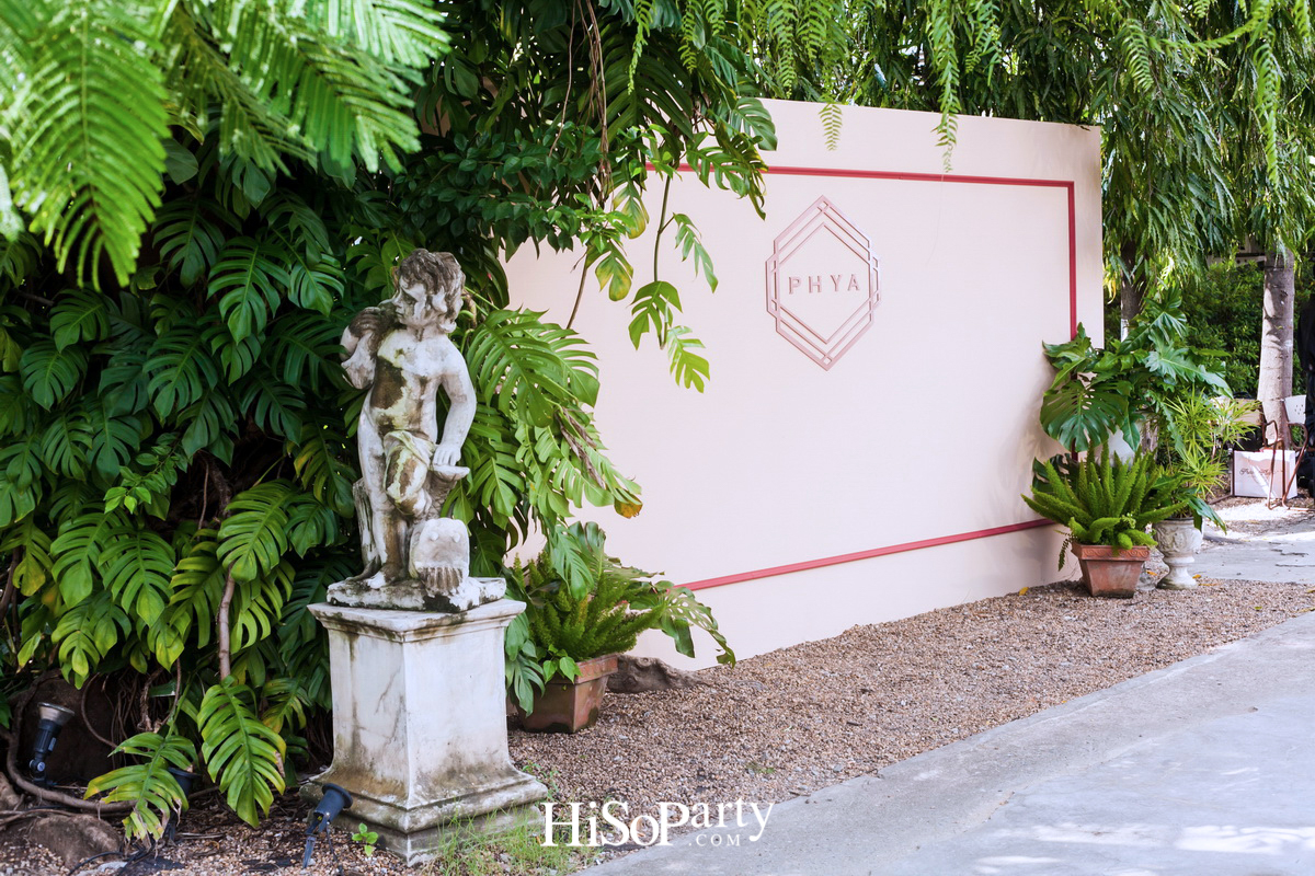 PHYA: The Geometry Collection