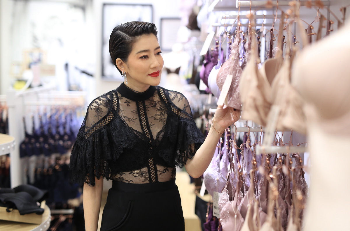 Florale by Triumph (ฟลอราลเล่ บาย ไทรอัมพ์) คอลเลกชั่น Autumn/Winter 2018