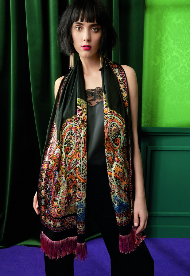 ฤดูหนาวนี้ชวนสาวๆ สนุกกับการแต่งตัวไปกับ ‘ETRO’ Women’s Wear Collection Autumn-Winter 2018/19