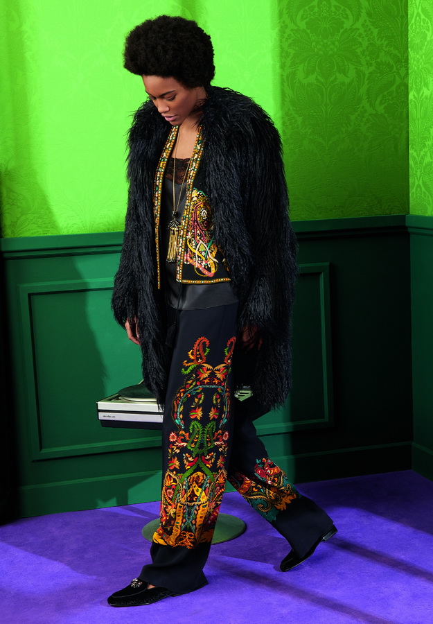 ฤดูหนาวนี้ชวนสาวๆ สนุกกับการแต่งตัวไปกับ ‘ETRO’ Women’s Wear Collection Autumn-Winter 2018/19