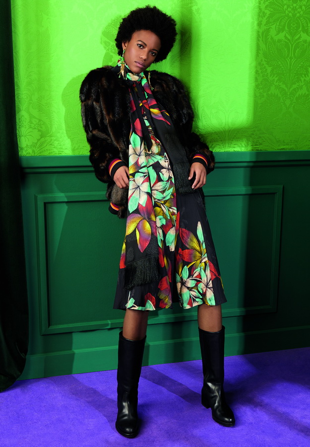 ฤดูหนาวนี้ชวนสาวๆ สนุกกับการแต่งตัวไปกับ ‘ETRO’ Women’s Wear Collection Autumn-Winter 2018/19