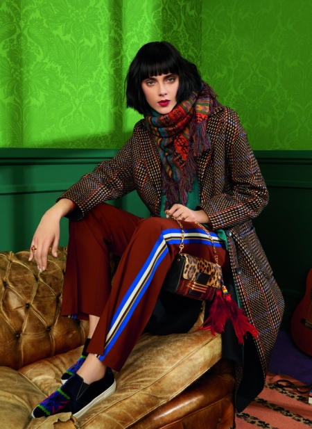 ฤดูหนาวนี้ชวนสาวๆ สนุกกับการแต่งตัวไปกับ  ‘ETRO’ Women’s Wear Collection Autumn-Winter 2018/19