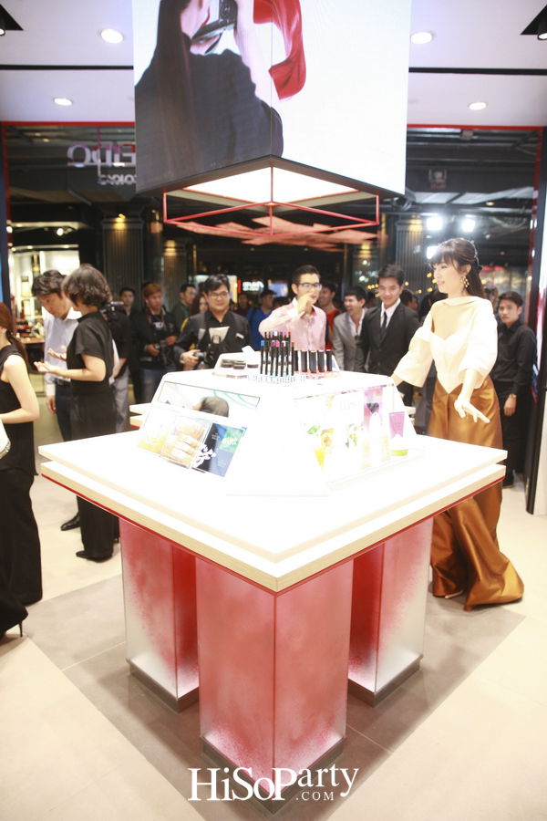Discover The 1st Shiseido Free Standing Store