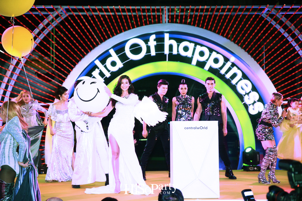 Light Up Christmas Tree Celebration 2018 @Centralworld