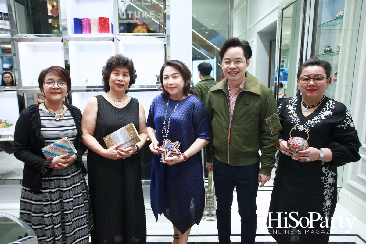JUDITH LEIBER X HISOPARTY  ‘Exclusive Preview New Collection’