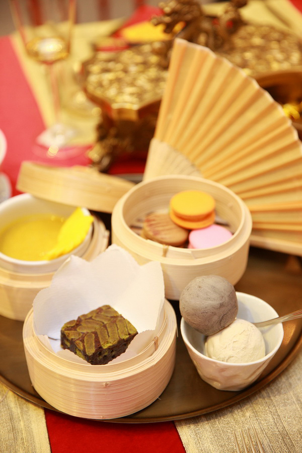 CHINESE NEW YEAR FESTIVAL 2019 ชิม ช้อป ชม เสริมมงคล เฮงรับตรุษจีน ที่เซ็นทรัลเอ็มบาสซี่และเซ็นทรัลชิดลม
