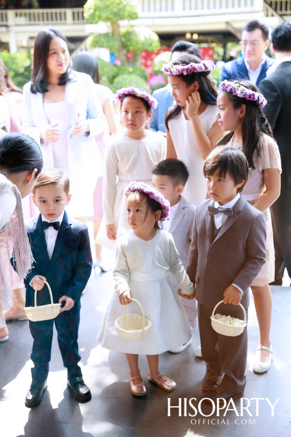 งานเลี้ยงฉลองพิธีมงคลสมรสระหว่าง กรกนก ยงสกุล และ คณิศร เปรมประเสริฐ