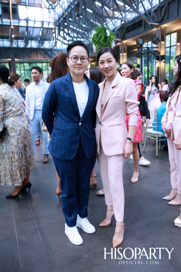 งานเลี้ยงฉลองพิธีมงคลสมรสระหว่าง กรกนก ยงสกุล และ คณิศร เปรมประเสริฐ