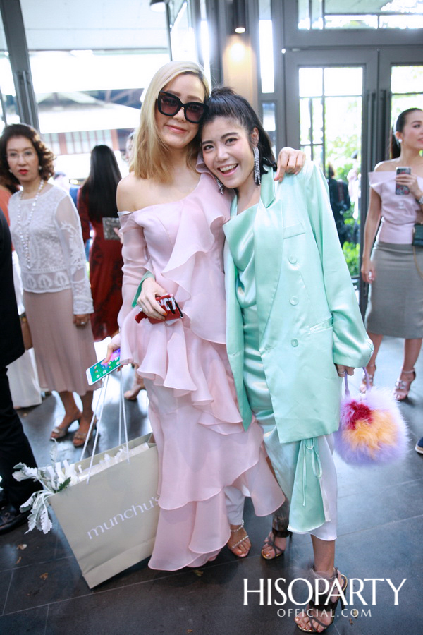 งานเลี้ยงฉลองพิธีมงคลสมรสระหว่าง กรกนก ยงสกุล และ คณิศร เปรมประเสริฐ