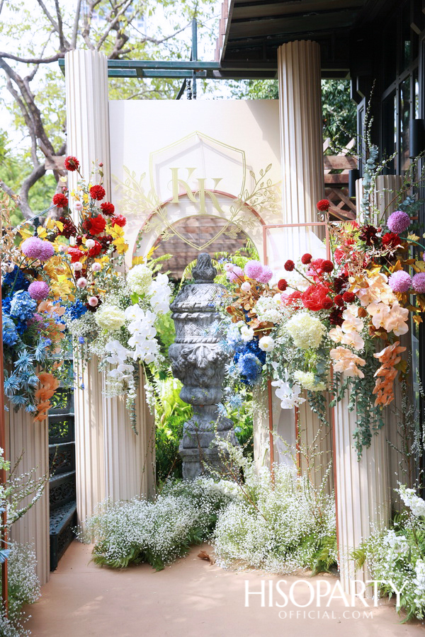 งานเลี้ยงฉลองพิธีมงคลสมรสระหว่าง กรกนก ยงสกุล และ คณิศร เปรมประเสริฐ