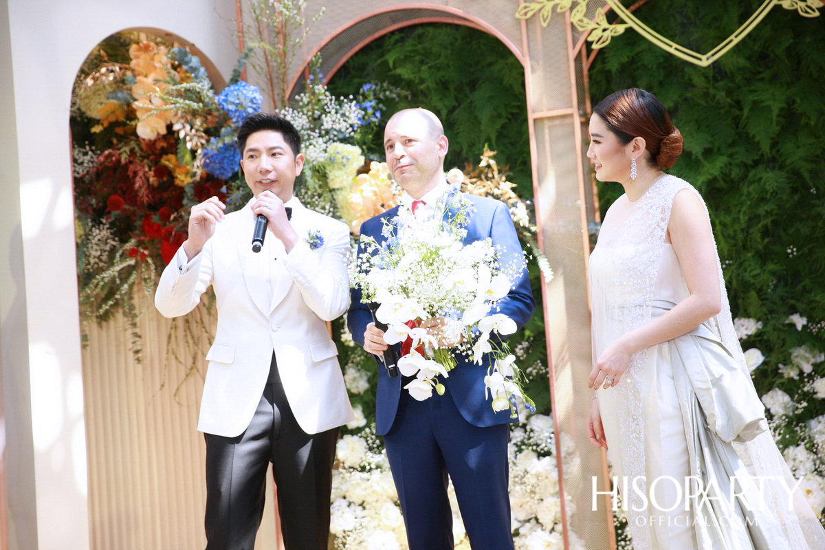 งานเลี้ยงฉลองพิธีมงคลสมรสระหว่าง กรกนก ยงสกุล และ คณิศร เปรมประเสริฐ