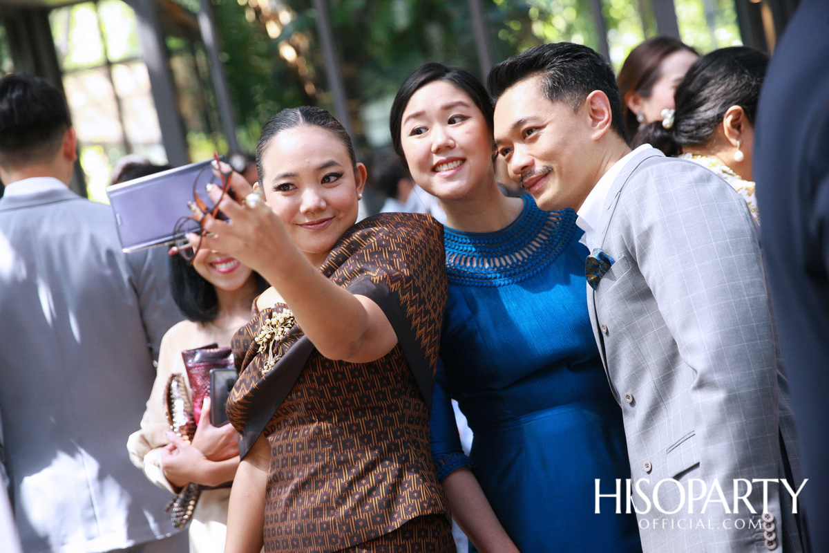 งานเลี้ยงฉลองพิธีมงคลสมรสระหว่าง กรกนก ยงสกุล และ คณิศร เปรมประเสริฐ