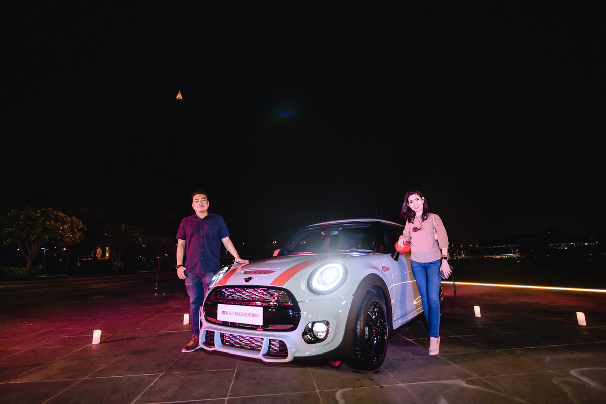 MINI Valentine’s Night Test Drive