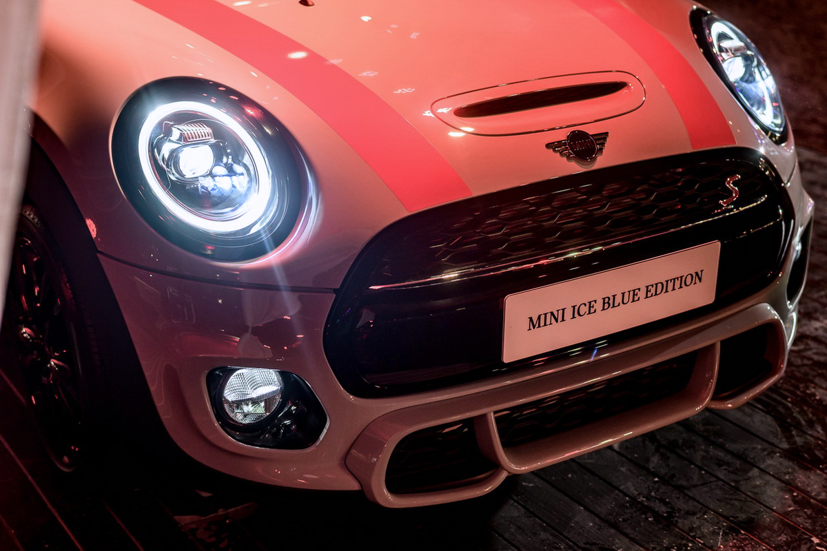 MINI Valentine’s Night Test Drive