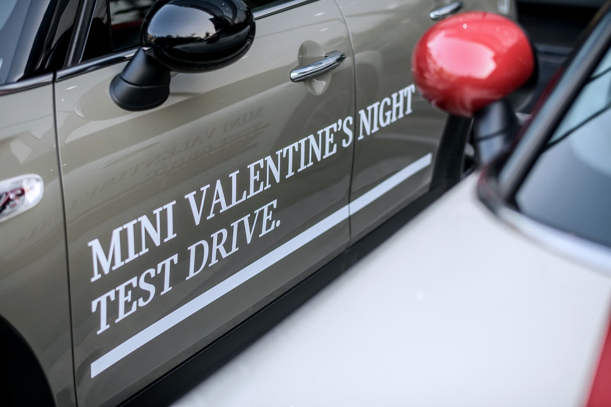 MINI Valentine’s Night Test Drive