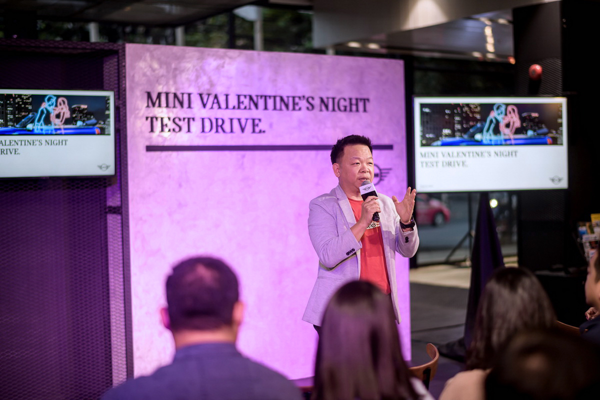 MINI Valentine’s Night Test Drive