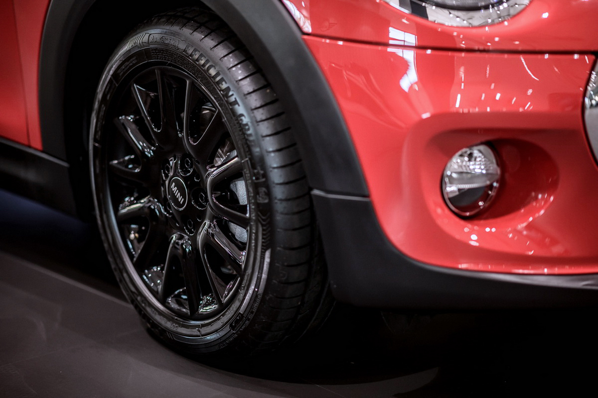 MINI Valentine’s Night Test Drive