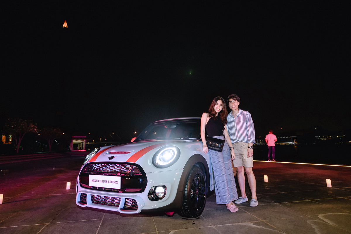MINI Valentine’s Night Test Drive