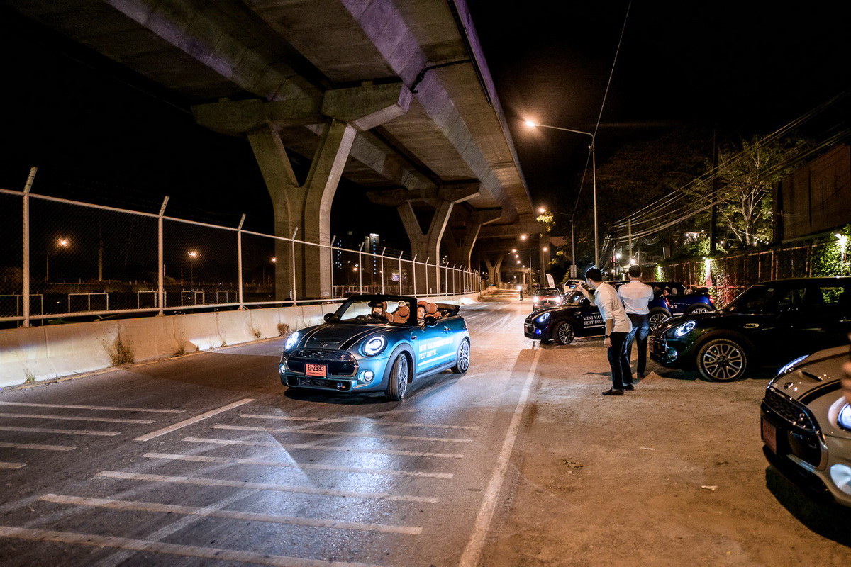 MINI Valentine’s Night Test Drive