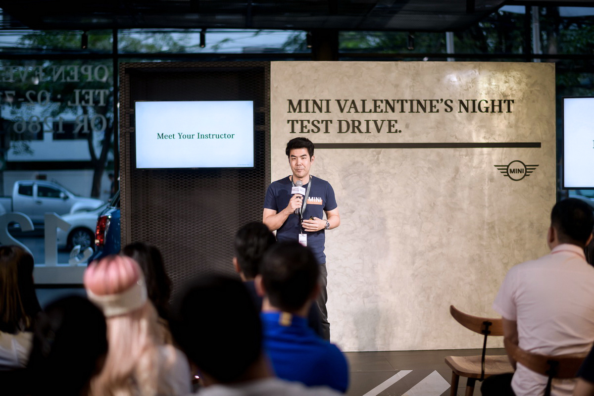 MINI Valentine’s Night Test Drive