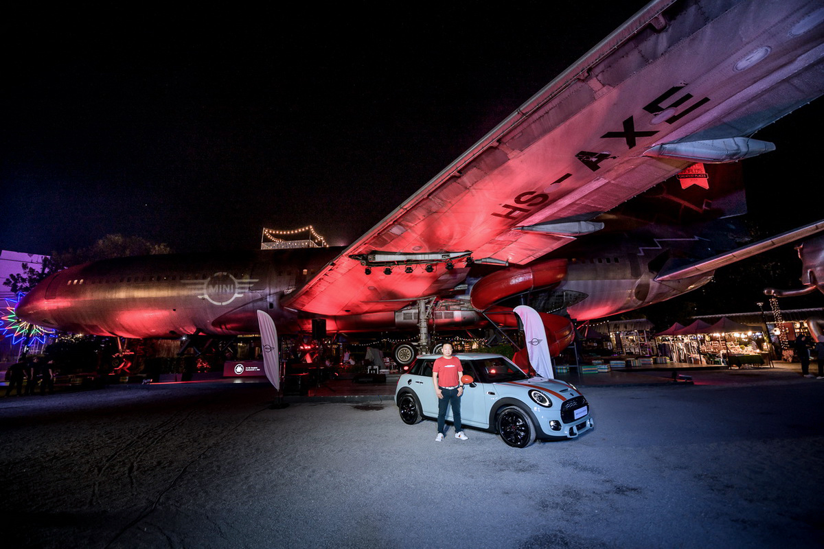 MINI Valentine’s Night Test Drive