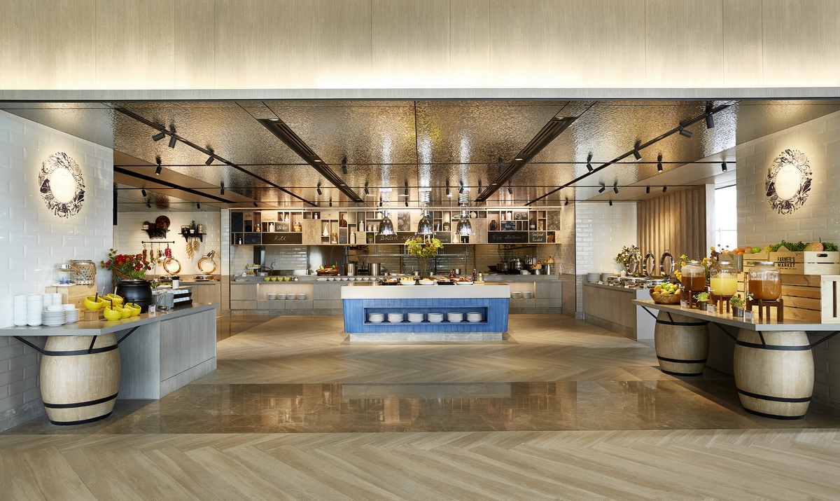 Grande Centre Point Pattaya : 'A Journal of Discovery'