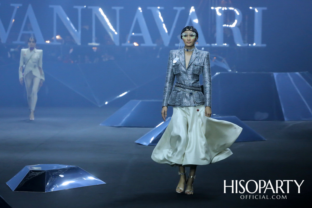 แฟชั่นโชว์คอลเลกชั่นทรงออกแบบ Spring/Summer 2019 แบรนด์ SIRIVANNAVARI และ S’HOMME ในพระเจ้าหลานเธอ พระองค์เจ้าสิริวัณณวรีนารีรัตน์