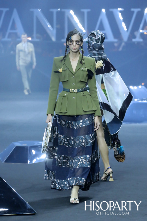 แฟชั่นโชว์คอลเลกชั่นทรงออกแบบ Spring/Summer 2019 แบรนด์ SIRIVANNAVARI และ S’HOMME ในพระเจ้าหลานเธอ พระองค์เจ้าสิริวัณณวรีนารีรัตน์