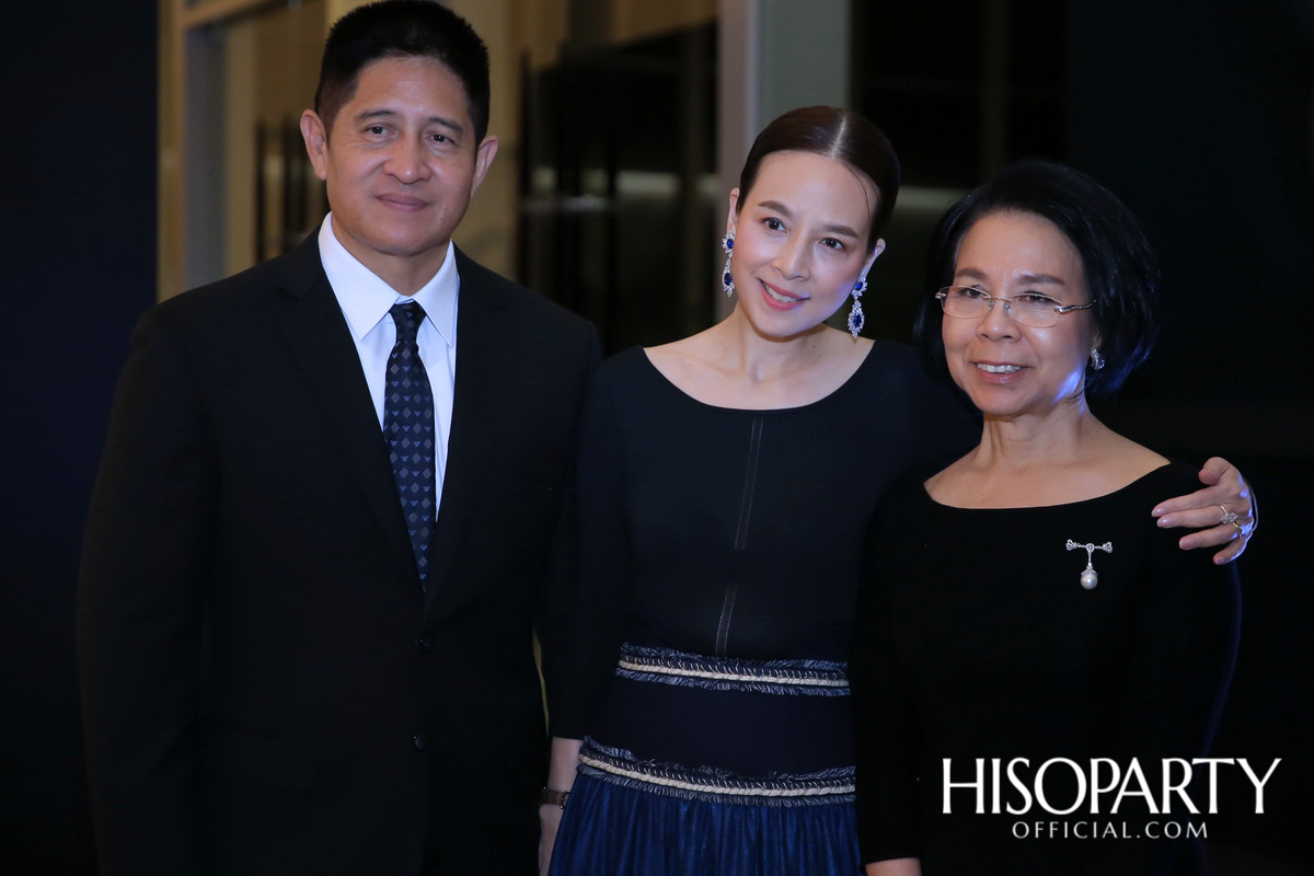 แฟชั่นโชว์คอลเลกชั่นทรงออกแบบ Spring/Summer 2019 แบรนด์ SIRIVANNAVARI และ S’HOMME ในพระเจ้าหลานเธอ พระองค์เจ้าสิริวัณณวรีนารีรัตน์