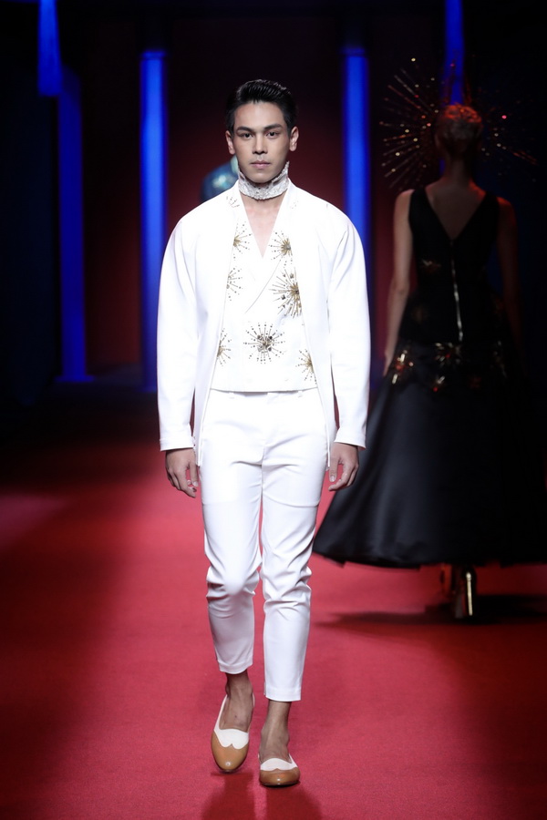 BIFW 2019: More is More / Tube Gallery