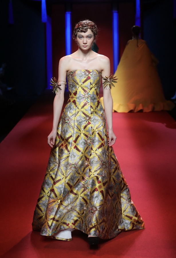 BIFW 2019: More is More / Tube Gallery