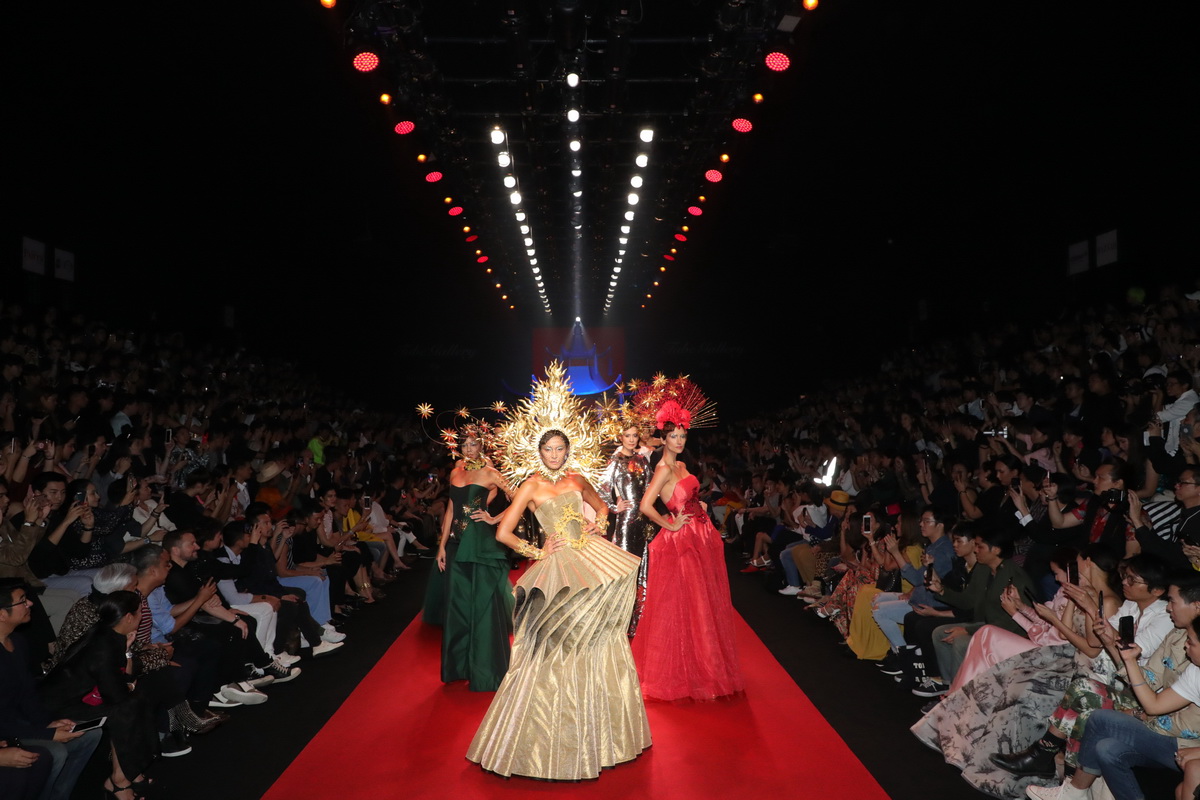 BIFW 2019: More is More / Tube Gallery