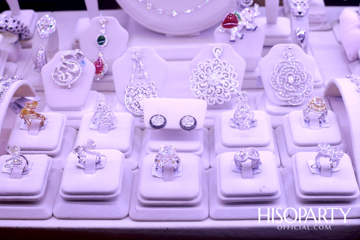 Gems Peace by Chuchai Lord of The Diamond Ring