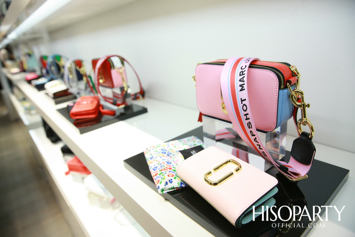 ‘MARC JACOBS’ เปิดตัวแฟล็กชิปสโตร์คอนเซ็ปต์ใหม่ที่ผสาน Bookmarc รวมไว้กับบูติกเป็นครั้งแรกของโลก