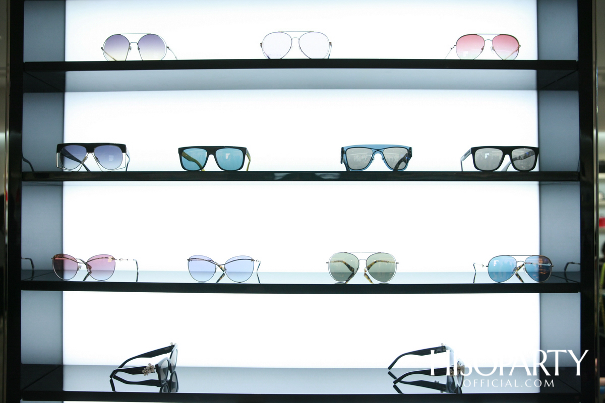 ‘MARC JACOBS’ เปิดตัวแฟล็กชิปสโตร์คอนเซ็ปต์ใหม่ที่ผสาน Bookmarc รวมไว้กับบูติกเป็นครั้งแรกของโลก