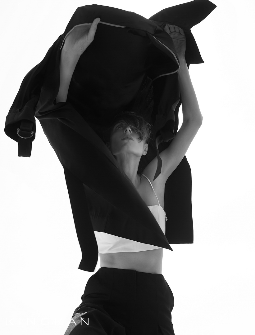 อัพเดทคอลเลกชั่นจาก 2 แบรนด์ดีไซน์เนอร์ไทย เพื่อสาวยุคใหม่สุดสตรอง!