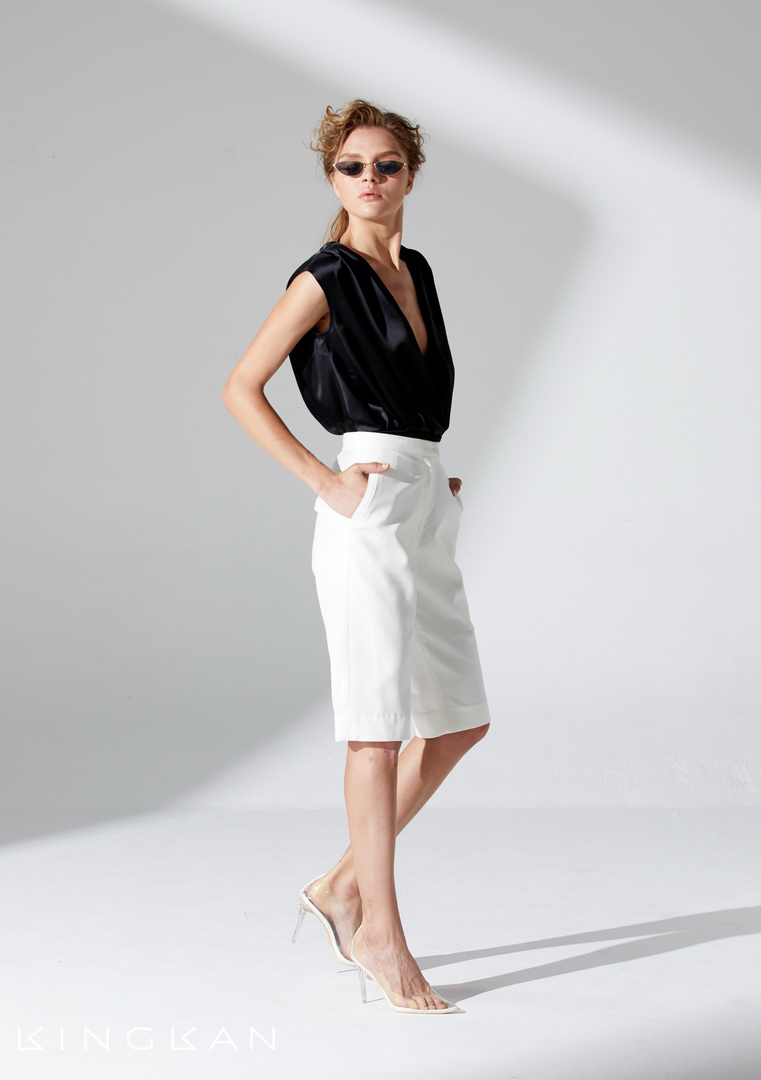 อัพเดทคอลเลกชั่นจาก 2 แบรนด์ดีไซน์เนอร์ไทย เพื่อสาวยุคใหม่สุดสตรอง!