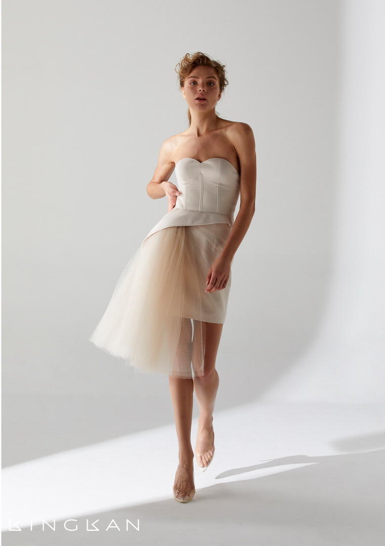 อัพเดทคอลเลกชั่นจาก 2 แบรนด์ดีไซน์เนอร์ไทย เพื่อสาวยุคใหม่สุดสตรอง!