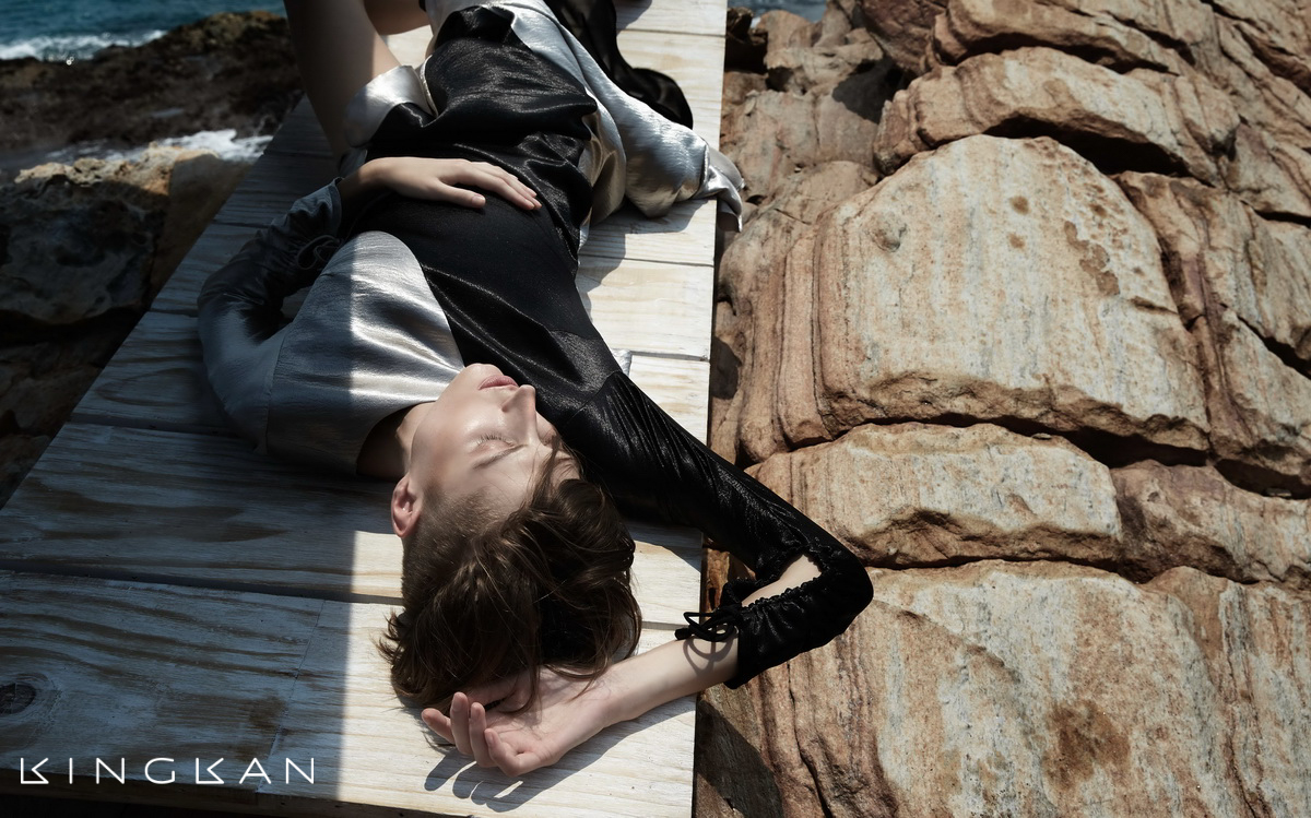 อัพเดทคอลเลกชั่นจาก 2 แบรนด์ดีไซน์เนอร์ไทย เพื่อสาวยุคใหม่สุดสตรอง!