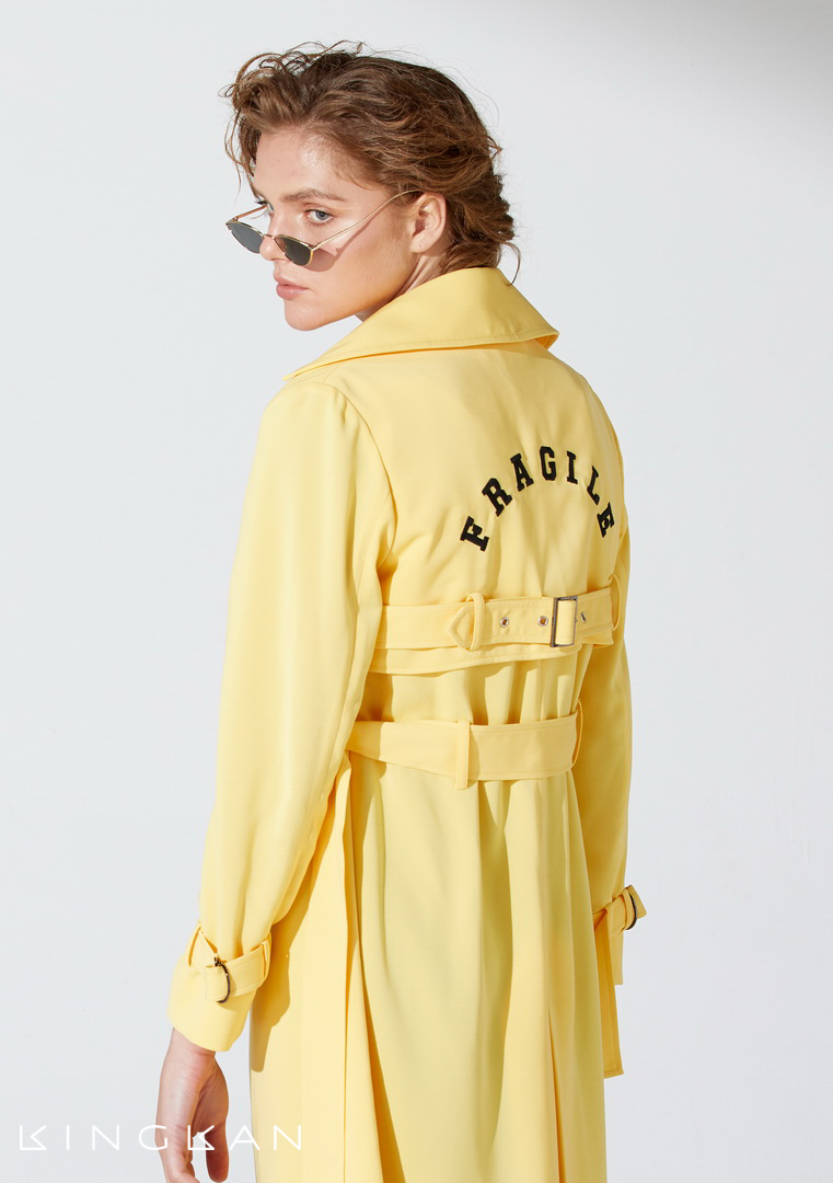 อัพเดทคอลเลกชั่นจาก 2 แบรนด์ดีไซน์เนอร์ไทย เพื่อสาวยุคใหม่สุดสตรอง!