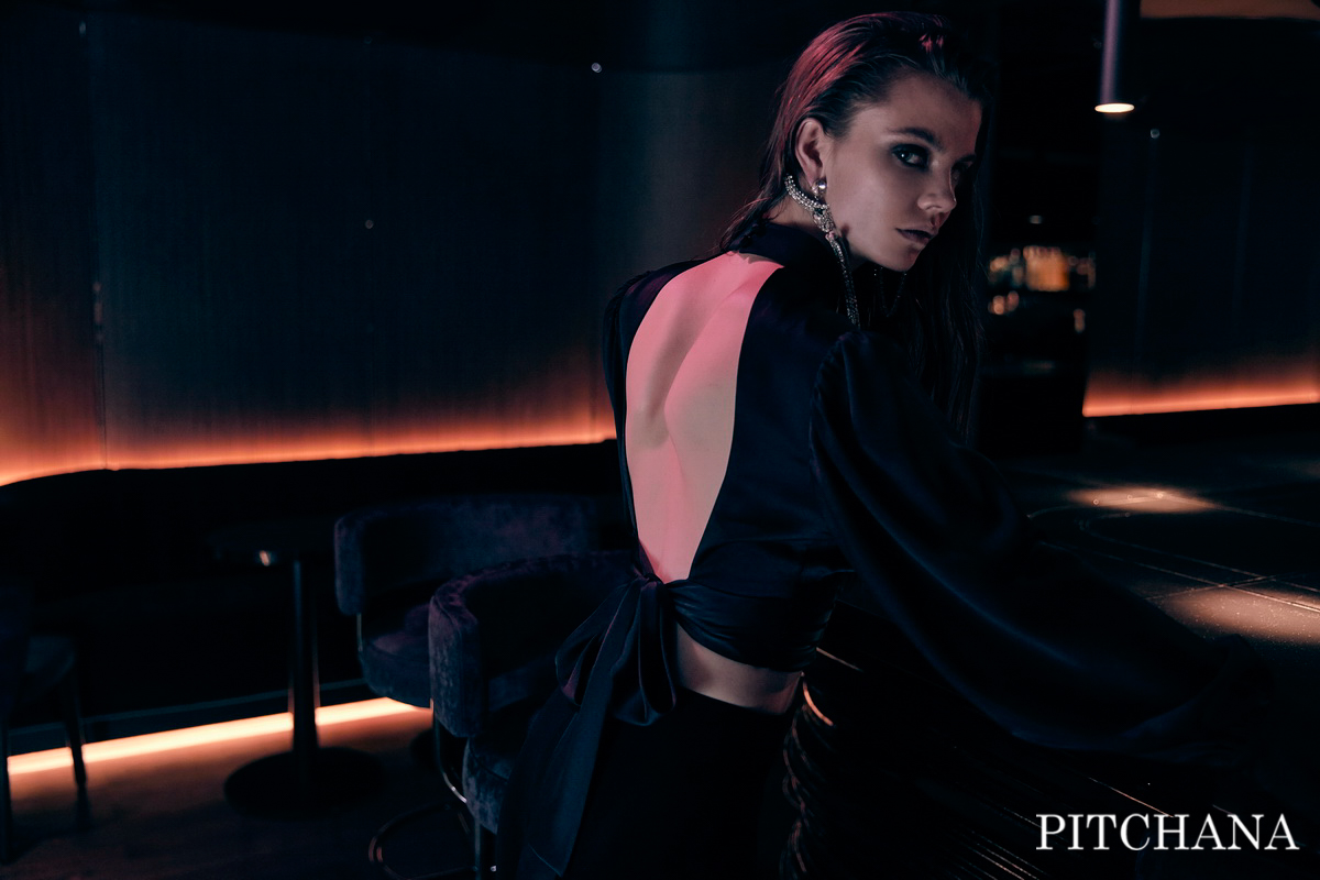 อัพเดทคอลเลกชั่นจาก 2 แบรนด์ดีไซน์เนอร์ไทย เพื่อสาวยุคใหม่สุดสตรอง!