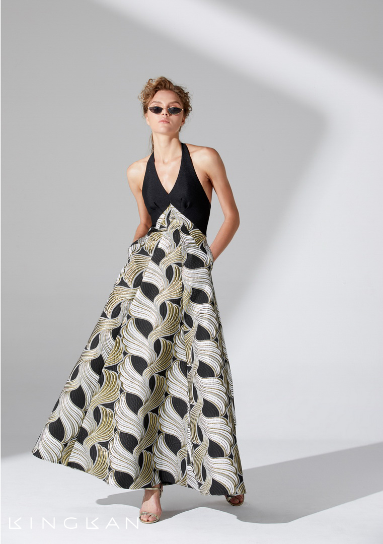 อัพเดทคอลเลกชั่นจาก 2 แบรนด์ดีไซน์เนอร์ไทย เพื่อสาวยุคใหม่สุดสตรอง!